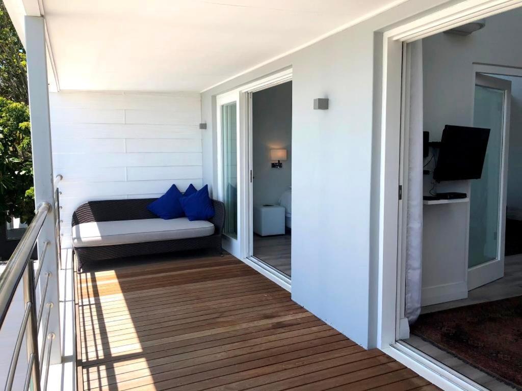Appartement Camps Bay Loft With Stunning Mountain And Ocean Views à Le Cap Extérieur photo